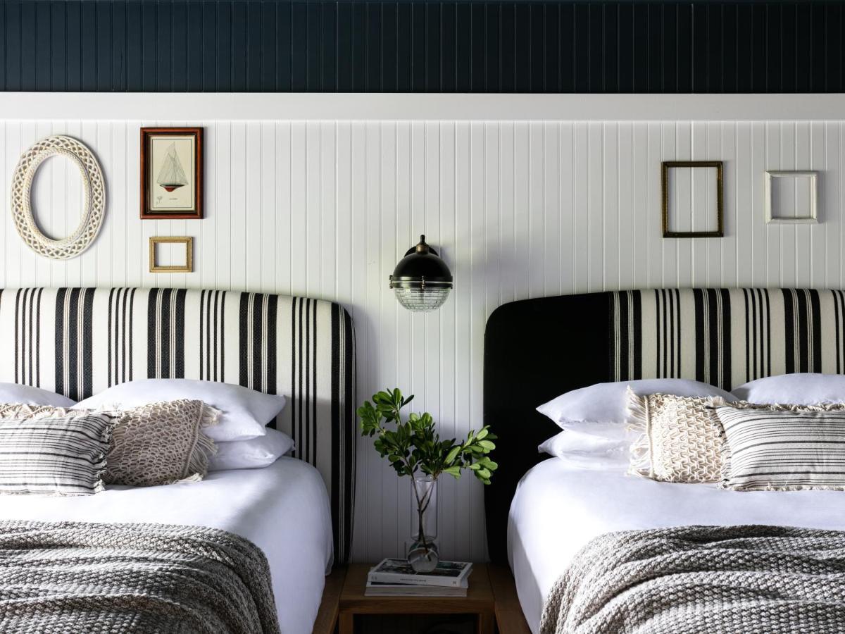 Bluebird Ocean Point Inn 外观 照片